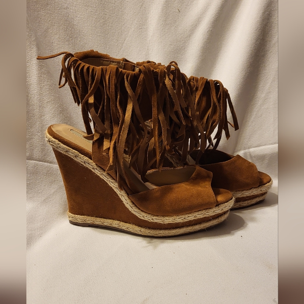 Mark  tassel  Wedge sandle size (39)
